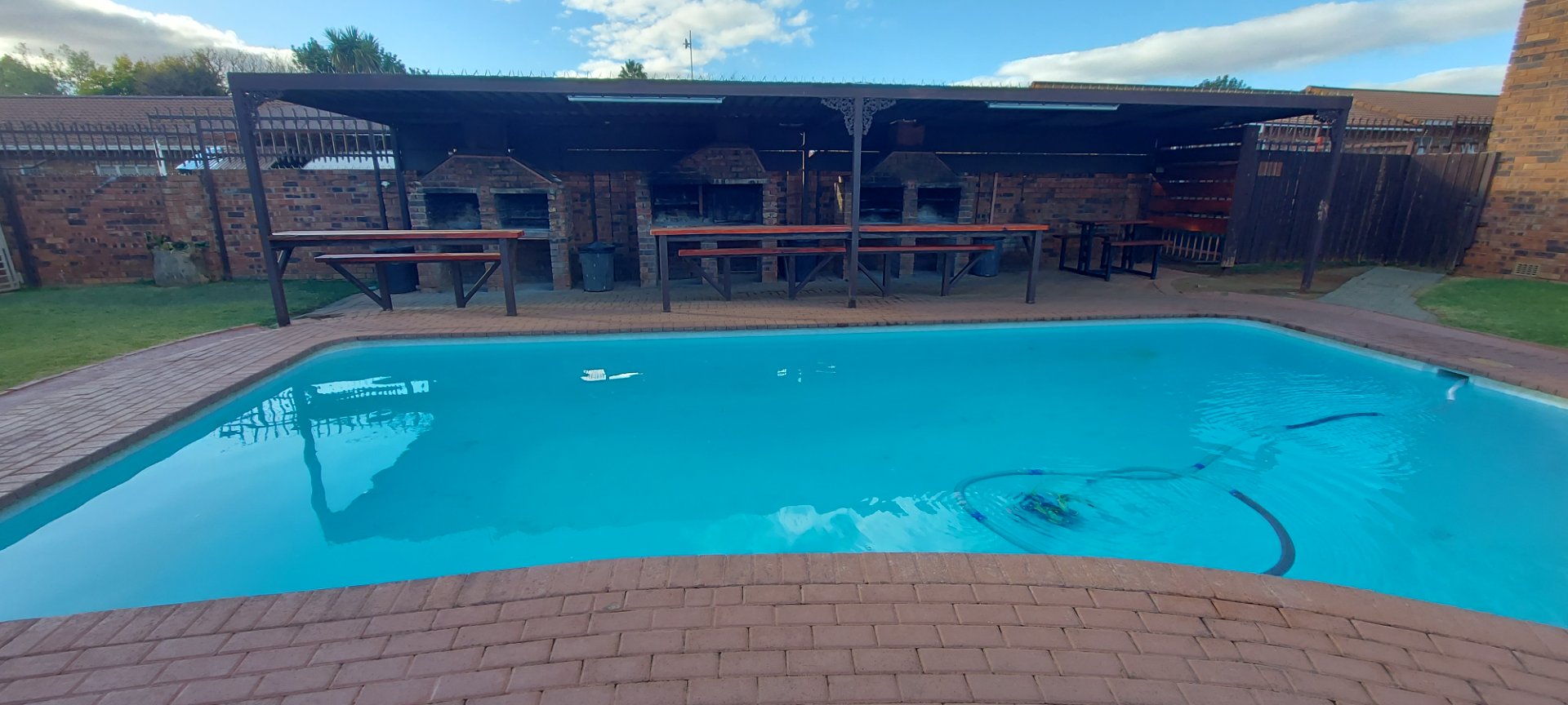 2 Bedroom Property for Sale in Langenhovenpark Free State